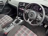 Volkswagen Golf Image 6