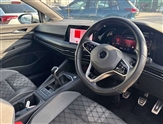 Volkswagen Golf Image 6