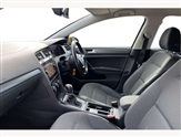 Volkswagen Golf Image 2