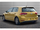 Volkswagen Golf Image 5