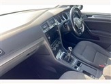 Volkswagen Golf Image 2