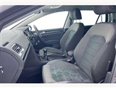 Volkswagen Golf Image 2
