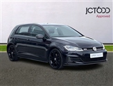 Volkswagen Golf Image 1