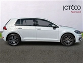 Volkswagen Golf Image 4