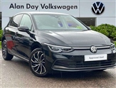 Volkswagen Golf Image 1