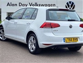 Volkswagen Golf Image 3