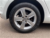 Volkswagen Golf Image 5