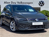 Volkswagen Golf Image 1