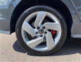 Volkswagen Golf Image 5
