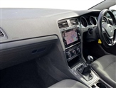 Volkswagen Golf Image 2