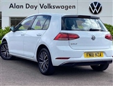 Volkswagen Golf Image 3