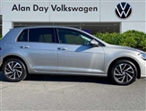 Volkswagen Golf Image 4