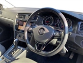 Volkswagen Golf Image 6