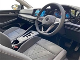 Volkswagen Golf Image 6