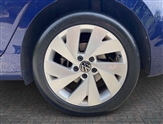 Volkswagen Golf Image 5