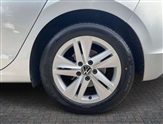 Volkswagen Golf Image 5