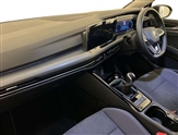 Volkswagen Golf Image 2