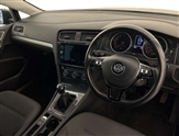 Volkswagen Golf Image 6