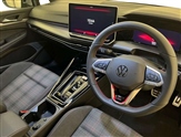 Volkswagen Golf Image 6