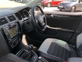 Volkswagen Jetta Image 2