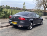 Volkswagen Passat Image 6
