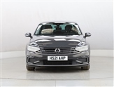 Volkswagen Passat Image 3