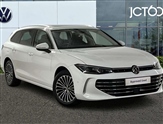 Volkswagen Passat Image 1