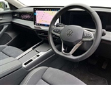 Volkswagen Passat Image 6