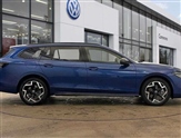 Volkswagen Passat Image 4
