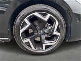 Volkswagen Passat Image 6