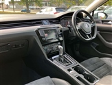 Volkswagen Passat Image 2