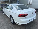 Volkswagen Passat Image 3