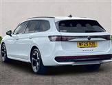 Volkswagen Passat Image 3