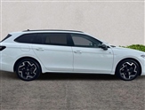 Volkswagen Passat Image 4
