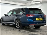 Volkswagen Passat Image 3