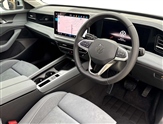 Volkswagen Passat Image 6