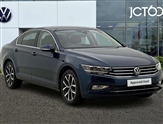 Volkswagen Passat Image 1