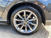 Volkswagen Passat Image 6
