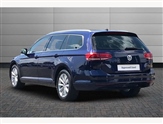 Volkswagen Passat Image 3