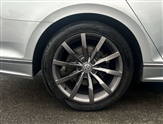 Volkswagen Passat Image 5