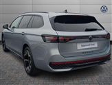Volkswagen Passat Image 2