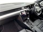 Volkswagen Passat Image 2