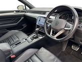 Volkswagen Passat Image 6