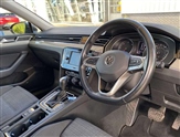 Volkswagen Passat Image 6