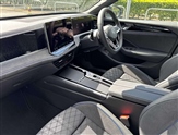Volkswagen Passat Image 2