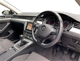 Volkswagen Passat Image 6