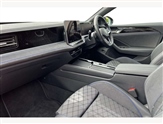 Volkswagen Passat Image 2