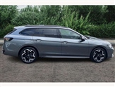 Volkswagen Passat Image 4