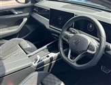 Volkswagen Passat Image 6