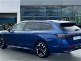 Volkswagen Passat Image 3